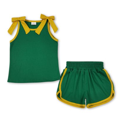 Sleeveless yellow bow green top shorts girls team outfits